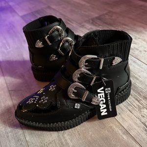 TUK Creeper Boot with Western Style Buckle - Size 7